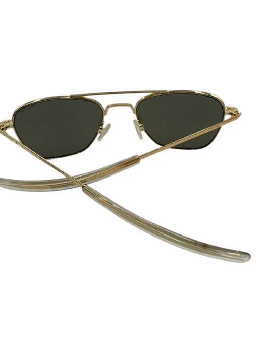 Randolph Like New Gold Metal Aviator Men's Sunglasses Gold