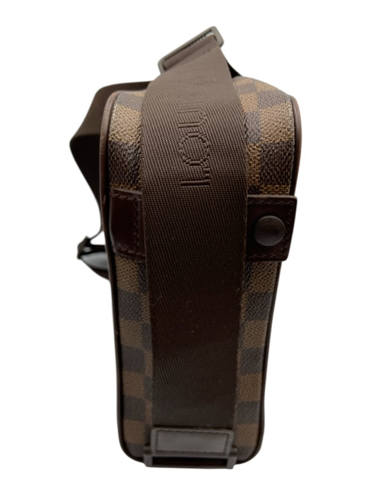Louis Vuitton Brown Coated Canvas Damier Ebene Zip Close Front Pocket Bag Brown / PM