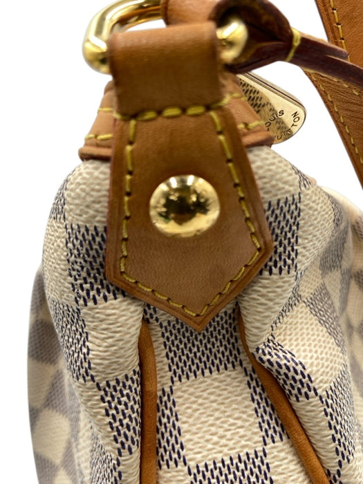 Louis Vuitton Cream White & Navy Blue Coated Canvas Damier Azur Zip Top Bag Cream White & Navy Blue / PM