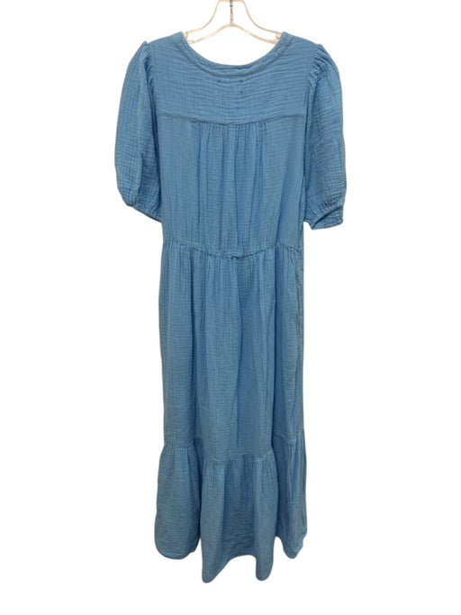 XiRENA Size M Blue Cotton Gauze 1/2 Puff Sleeve Button Front Tiered Dress Blue / M