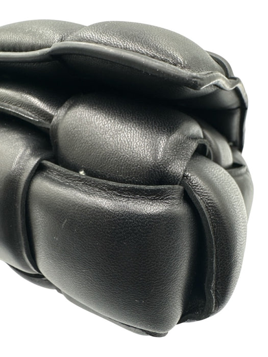 Bottega Veneta Black & Silver Lambskin Silvertone hardware Intrecciato Bag Black & Silver / M