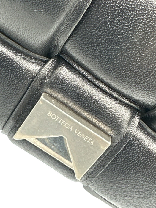 Bottega Veneta Black & Silver Lambskin Silvertone hardware Intrecciato Bag Black & Silver / M