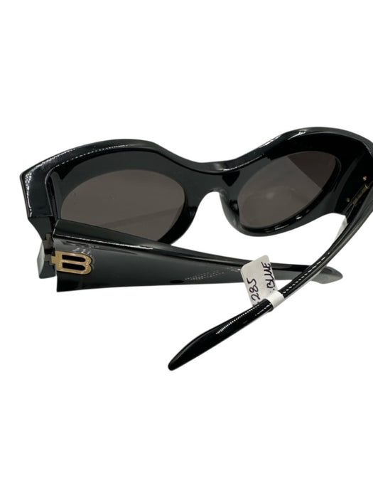 Balenciaga Blue Black Acetate Logo Curved Cat Eye Sunglasses Blue Black