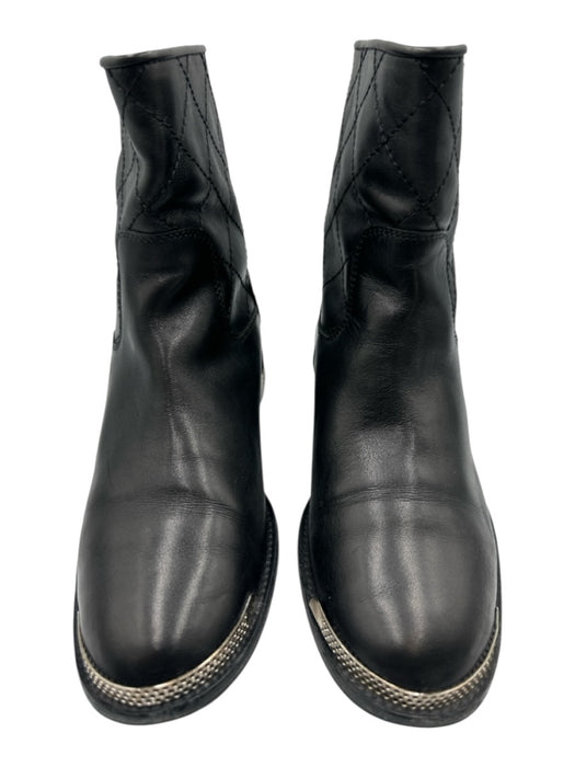 Chanel Shoe Size 39.5 Black Leather silver tone hardware Diamond Stitch Boots Black / 39.5
