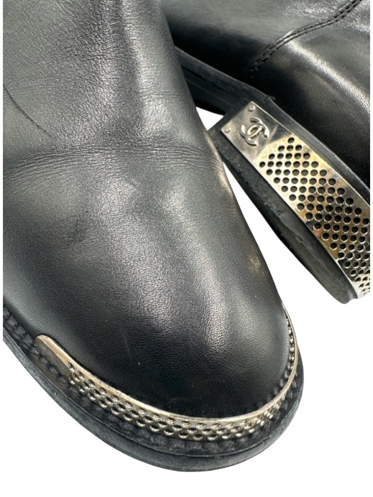 Chanel Shoe Size 39.5 Black Leather silver tone hardware Diamond Stitch Boots Black / 39.5