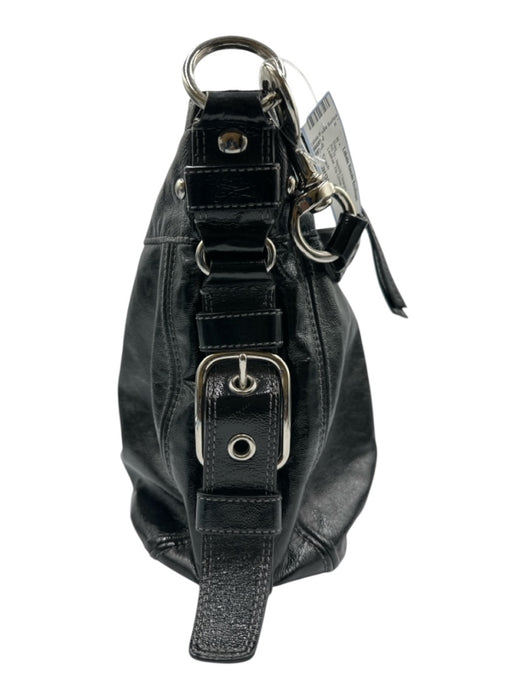 Coach Black Patent Leather Zip Close Buckle Shoulder Strap Silver hardware Bag Black / Large