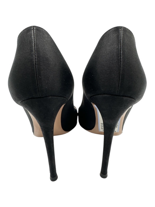 Gianvito Rossi Shoe Size 38.5 Black textile upper Satin Pointed Toe Pumps Black / 38.5