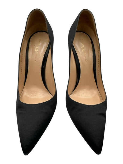 Gianvito Rossi Shoe Size 38.5 Black textile upper Satin Pointed Toe Pumps Black / 38.5
