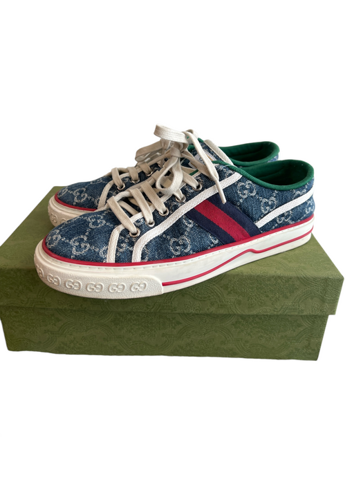 Gucci Shoe Size 39 Blue, Red & White Canvas Low Top Lace Up Monogram Shoes Blue, Red & White / 39