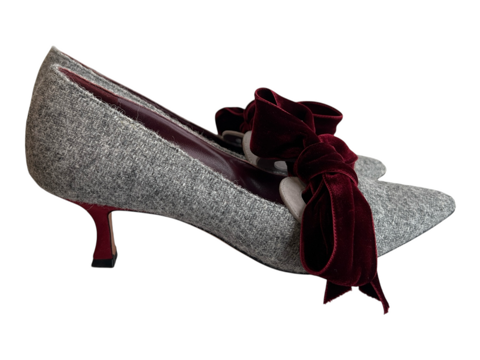 Manolo Blahnik Shoe Size 39.5 Gray & Burgundy Tweed Velvet Bow Pointed Toe Shoes Gray & Burgundy / 39.5