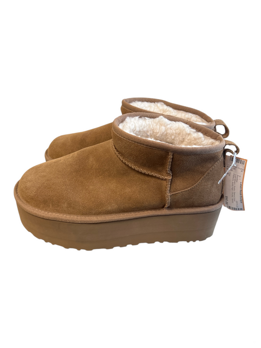 Ugg Shoe Size 9 Light Brown Suede Fleece Lined Platform Ankle High Booties Light Brown / 9