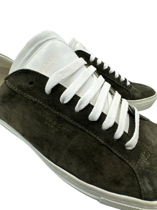 Givenchy Shoe Size 42 Olive Green Suede Solid Sneaker Men's Shoes Olive Green / 42