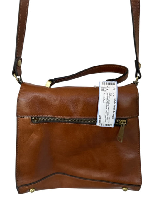 Patricia Nash Tabacco Leather Twist Close Gold Hardware Adjustable Strap Bag Tabacco