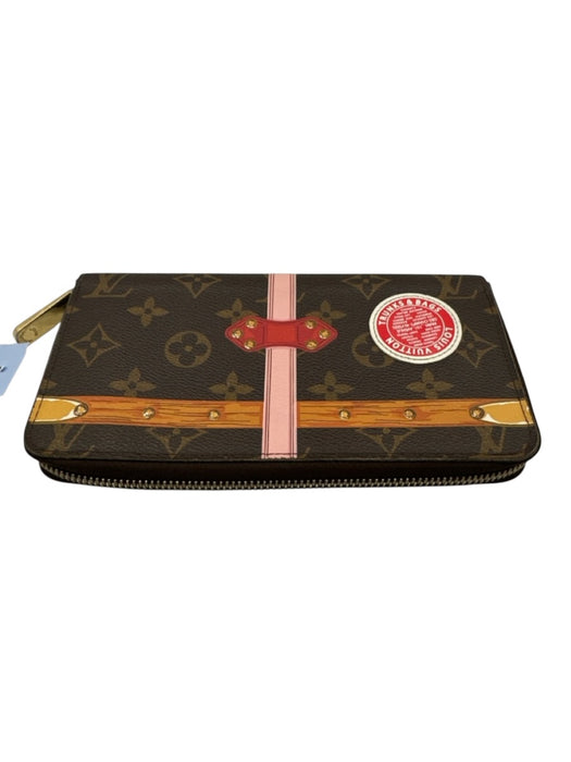 Louis Vuitton brown, gold, pink Coated Canvas Painted Monogram trunk Wallets brown, gold, pink