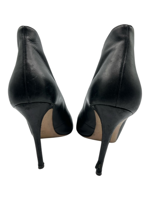 Gianvito Rossi Shoe Size 40 Black Leather Stiletto Open Toe Heels Black / 40
