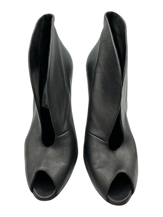 Gianvito Rossi Shoe Size 40 Black Leather Stiletto Open Toe Heels Black / 40