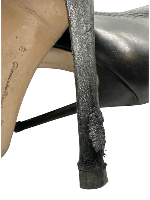 Gianvito Rossi Shoe Size 40 Black Leather Stiletto Open Toe Heels Black / 40