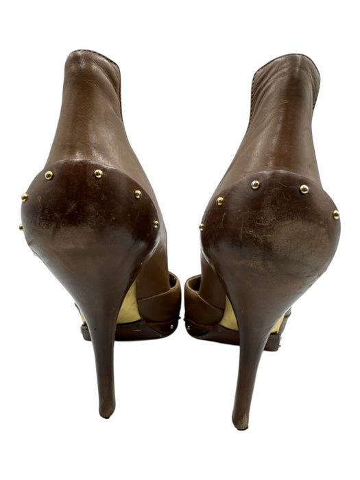 Gucci Shoe Size 9 Brown Leather Pointed Toe Stiletto Studded Pumps Brown / 9