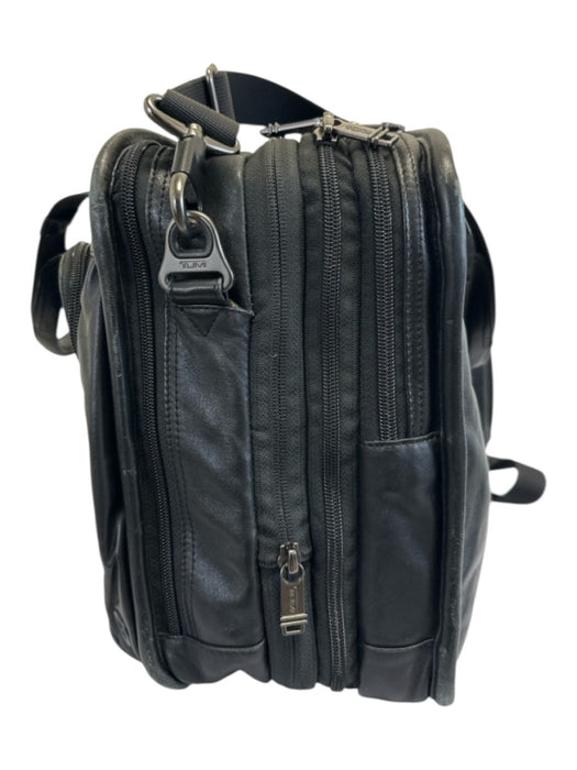 Tumi AS IS Black Leather Solid Satchel Men's Accessories Black