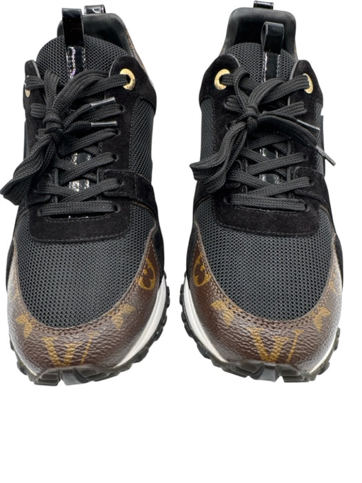 Louis Vuitton Shoe Size 40 Black & Brown Suede Leather Monogram Low Top Sneakers Black & Brown / 40