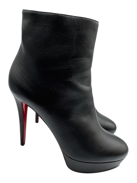 Christian Louboutin Shoe Size 42 Black Leather Side Zip Stilletto Ankle Booties Black / 42
