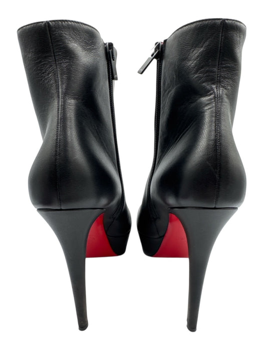 Christian Louboutin Shoe Size 42 Black Leather Side Zip Stilletto Ankle Booties Black / 42