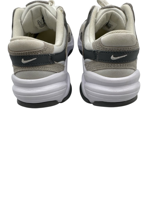 Nike Shoe Size 7.5 White & Gray Leather & Synthetic Lace Up Perforated Sneakers White & Gray / 7.5