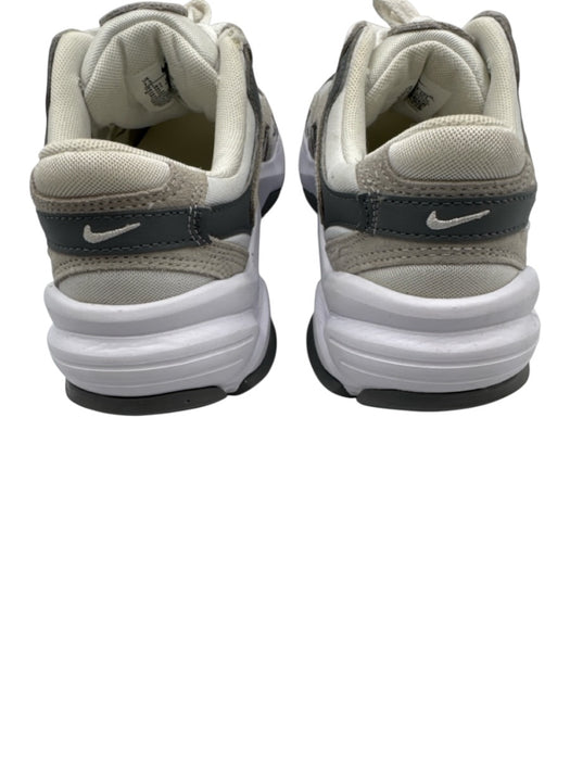 Nike Shoe Size 7.5 White & Gray Leather & Synthetic Lace Up Perforated Sneakers White & Gray / 7.5