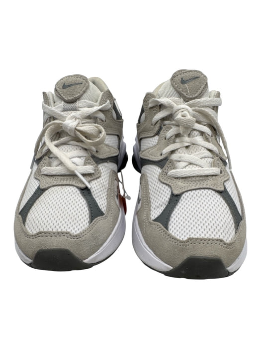 Nike Shoe Size 7.5 White & Gray Leather & Synthetic Lace Up Perforated Sneakers White & Gray / 7.5