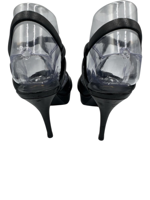 Yves Saint Laurent Shoe Size 37.5 Black Leather Round Toe Strappy Sandals Black / 37.5
