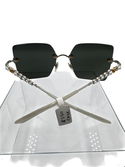 Gucci Gray & White Acetate Rhinestone Stars Tinted Interlocking GG Sunglasses Gray & White