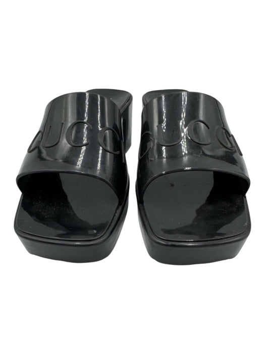 Gucci Shoe Size 38 Black Rubber embossed logo Block heel Sandals Black / 38