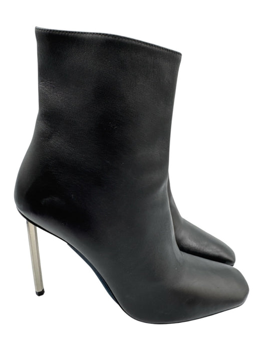Off White Shoe Size 39 Black Leather Stiletto Metal Heel Side Zip Booties Black / 39