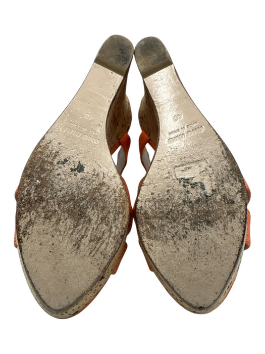 Miu Miu Shoe Size 40 Orange & Tan Leather Cork Wedge Pebbled Criss Cross Sandals Orange & Tan / 40