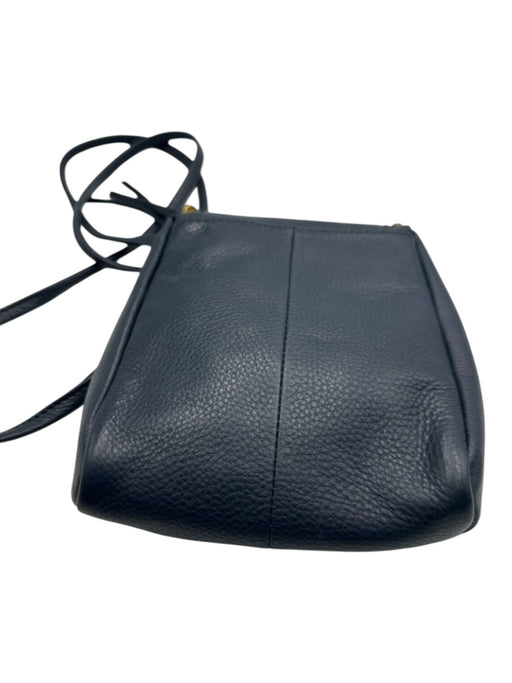 Hobo Navy Leather Crossbody Dustbag Inc Bucket Bag Bag Navy / Small