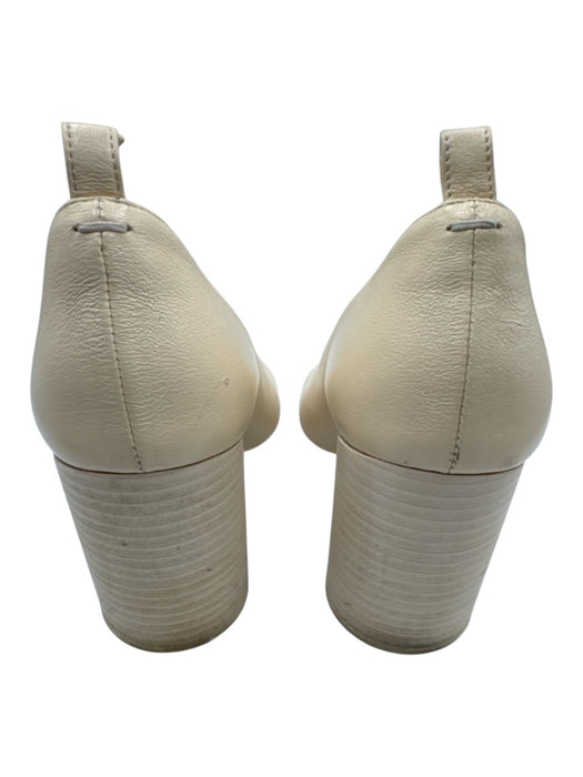 Maison Margiela Shoe Size 37.5 Cream White Leather Stacked Heel Tabby Pumps Cream White / 37.5