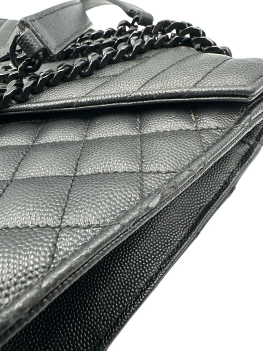 Yves Saint Laurent Black Sheepskin Magnetic Flap Quilted Chevron Bag Black / L