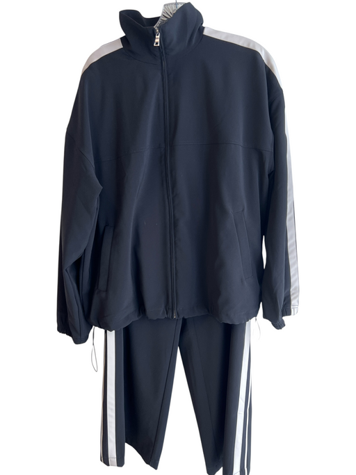 Athleta Size M Black Polyester & Spandex Stripe High Neck Zip Front Athletic Set Black / M