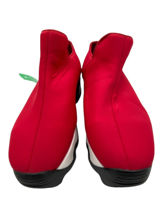 iRi Shoe Size 38.5 Red, Black, White Neoprene Almond Toe Rubber Sole Sneakers Red, Black, White / 38.5