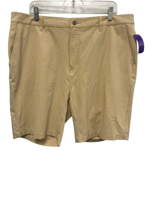 Criquet Size 38 Beige Polyester Zip Fly Men's Shorts Beige / 38