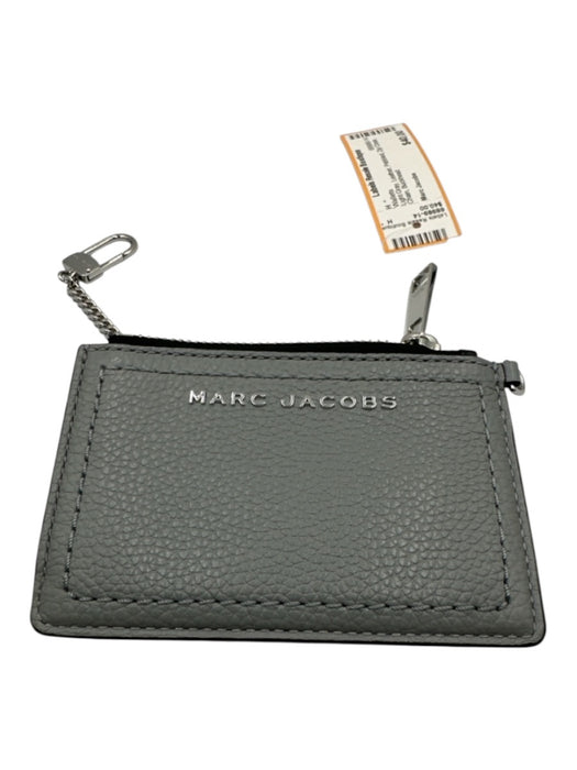 Marc Jacobs Light Gray Leather Pebbled Zip Close Chain Wallets Light Gray