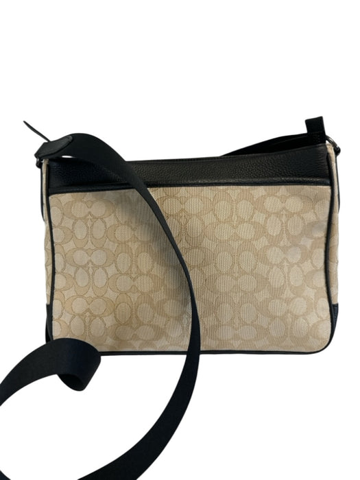 Coach Yellow, Navy, Beige Canvas & Leather Zip Close Monogram Messenger Bag Yellow, Navy, Beige / Medium