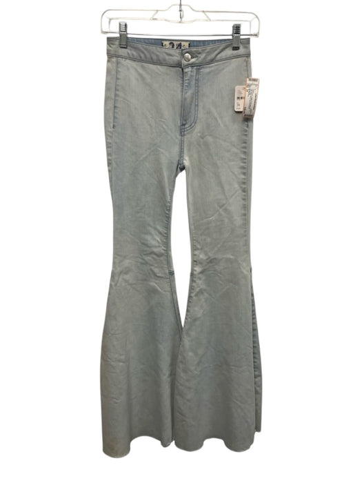 We The Free Size 24 Light Wash Cotton & Viscose Zip Fly High Rise Jeans Light Wash / 24