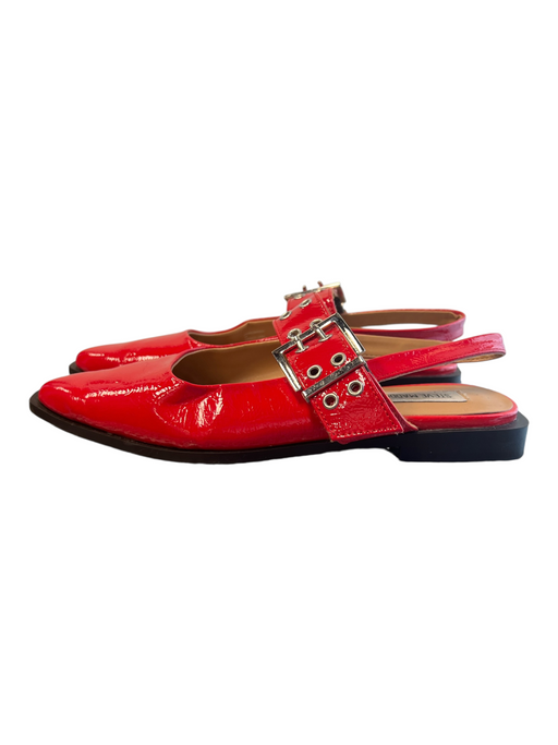 Steve Madden Shoe Size 7 Red Faux Leather Patent Pointed Toe Buckle Detail Shoes Red / 7
