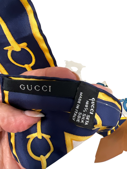 Gucci Blue & Yellow Multi Print Silk Gucci Print Square scarf Blue & Yellow Multi Print / M