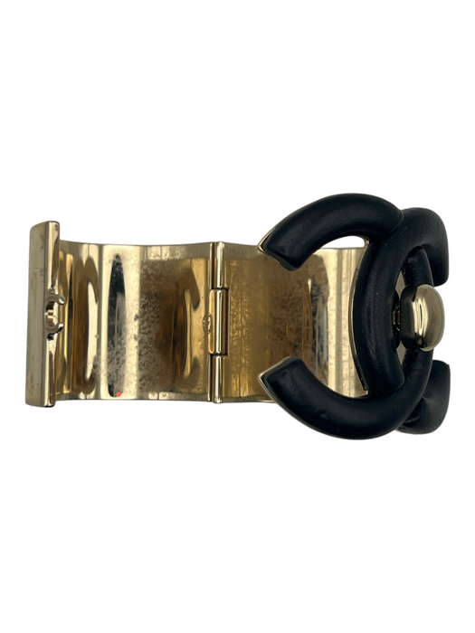 Chanel Goldtone & black Metal Leather Gold Plated cuff Interlocking CC Bracelet Goldtone & black