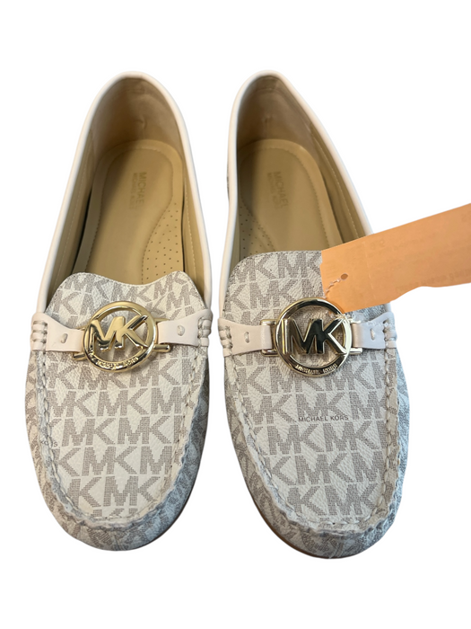 Michael Michael Kors Shoe Size 9.5 Tan & Gray Leather goldtone hardware Shoes Tan & Gray / 9.5