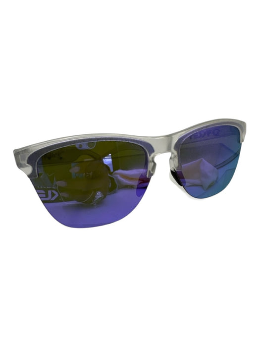 Oakley AS IS Gray & Blue Men's Sunglasses Gray & Blue