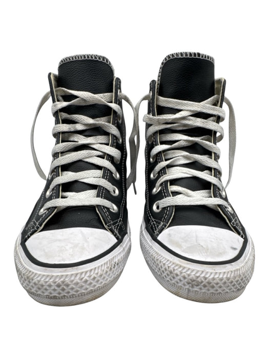 Converse Shoe Size 8 Black & White Leather Upper Round Toe Toe Cap Sneakers Black & White / 8