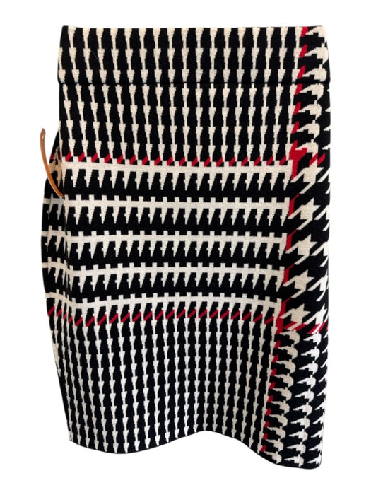Akris Punto Size 8 White, Black, Red Wool Houndstooth Zip Up Jacket Skirt Set White, Black, Red / 8
